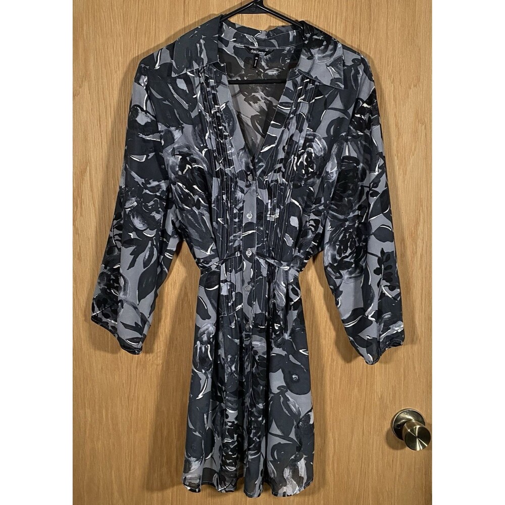 Women's 2X Button Down Top Sheer Dark Floral Romantic Coquette FairyGrunge Artsy